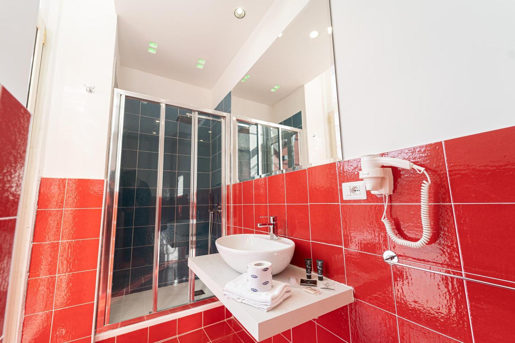 Le 4 Stagioni Dante H Centro, By Clapa Group Affittacamere