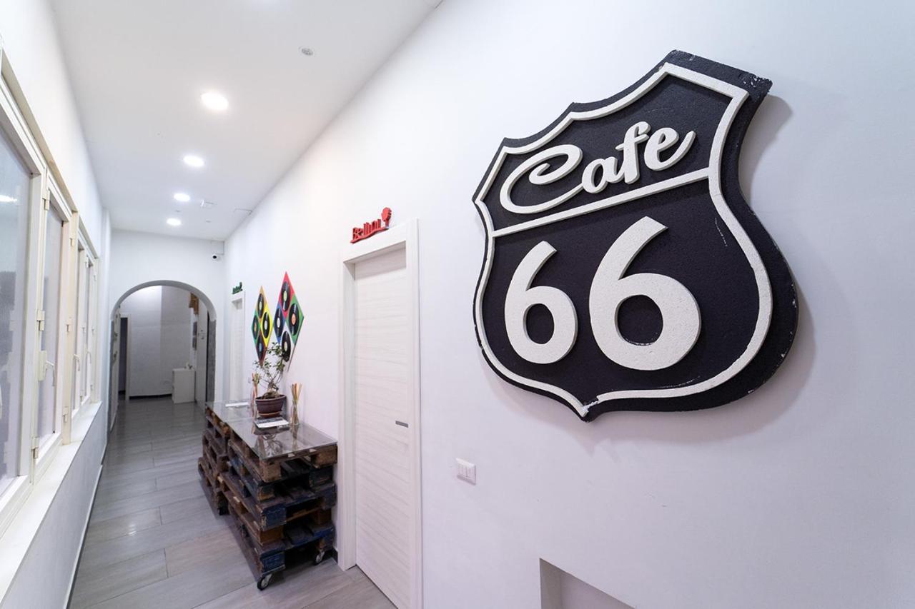 Le 4 Stagioni Dante H Centro, By Clapa Group Napoli