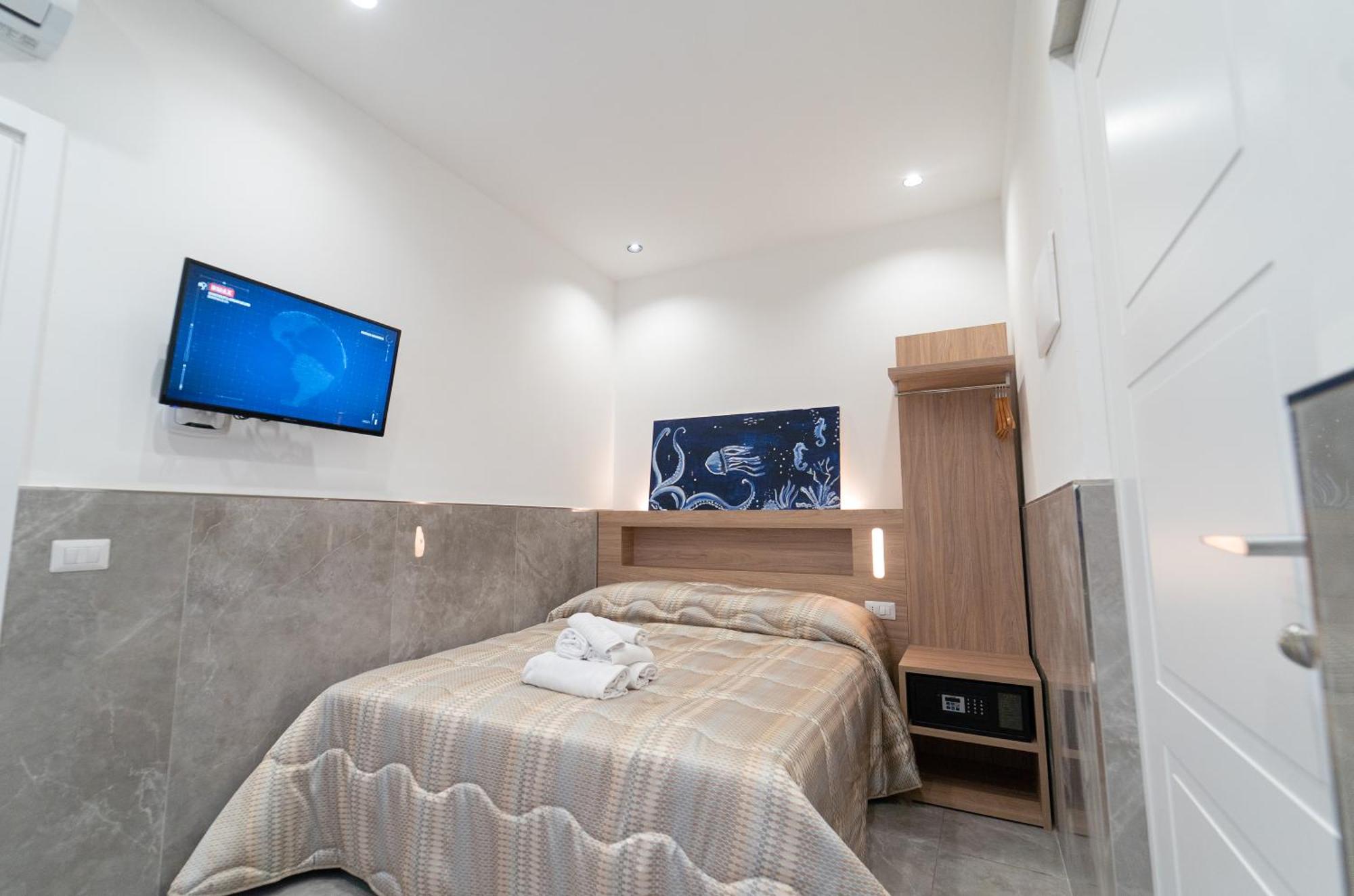Le 4 Stagioni Dante H Centro, By Clapa Group Affittacamere Napoli